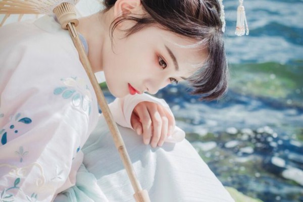 武汉河边，这家茶馆藏着老武汉的味道